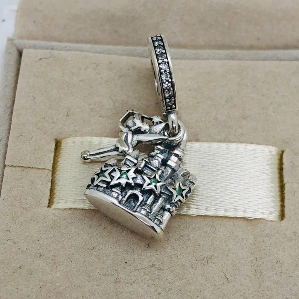 ✨✨Pandora Disney Castle of Magical Dreams TinkerBell Charm - Picture 2 of 10